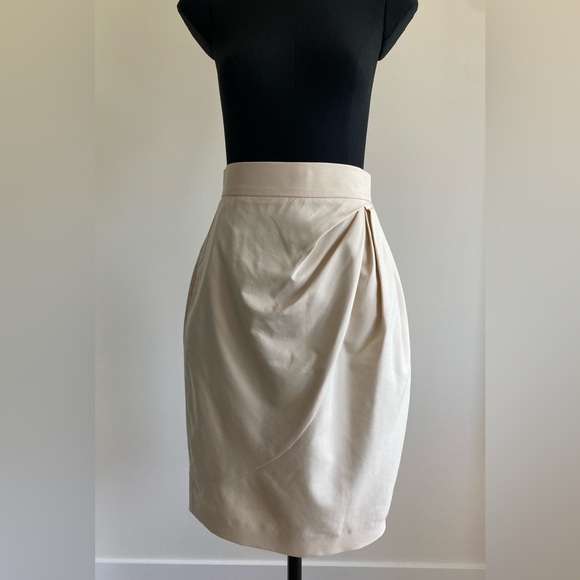 Never worn authentic Kenzo high waisted runway skirt - Picture 1 of 2